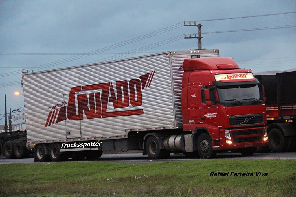 Cruzado Transportes está com vagas abertas para caminhoneiro