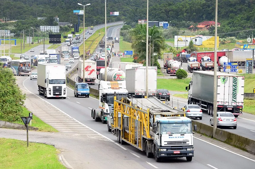 Diesel aumenta 40% e a ANTT não reajusta o valor do piso do frete