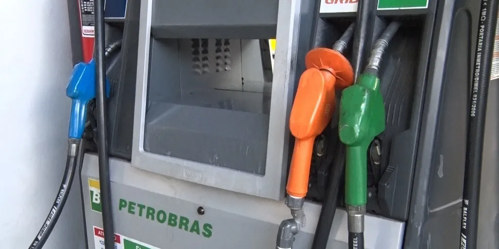 Diesel tem alta de 24,9% e deve ficar acima de R$ 7 em breve
