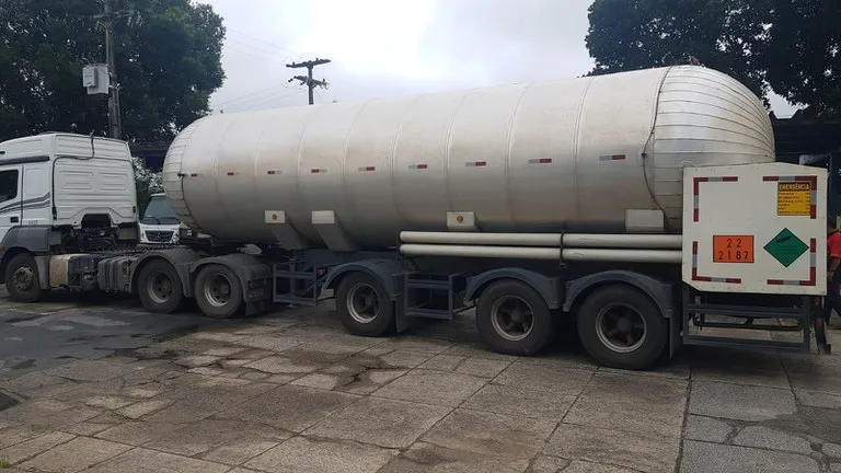PRF flagra e apreende semirreboque adulterado na BR-101