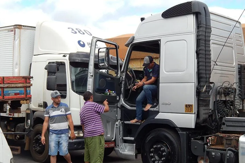 Qual será o futuro do caminhoneiro no Brasil?