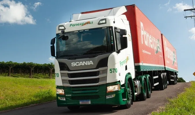 Transportadora Panexpress Transportes oferece vagas para motorista de carreta
