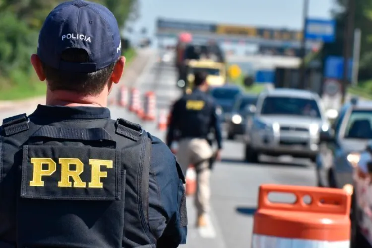 Polícia rodoviária vai oferecer aplicativo para caminhoneiros