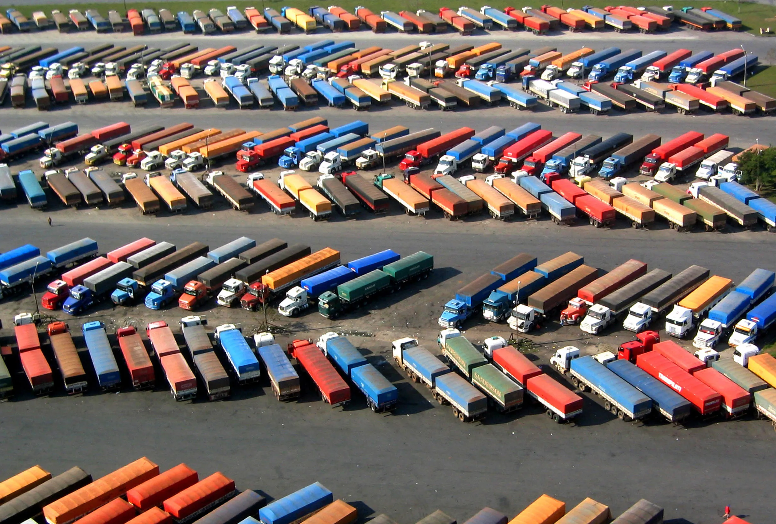 Como as transportadoras conseguem trabalhar com o diesel tão alto?