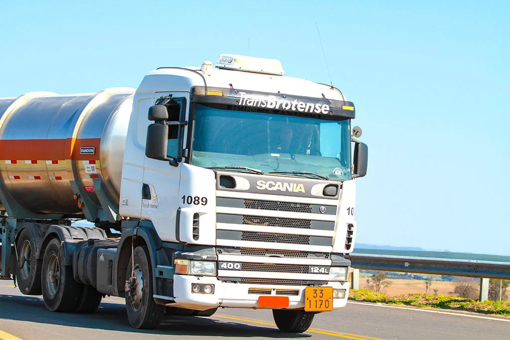 Transportadora Brotense anunciou um novo processo seletivo para caminhoneiro