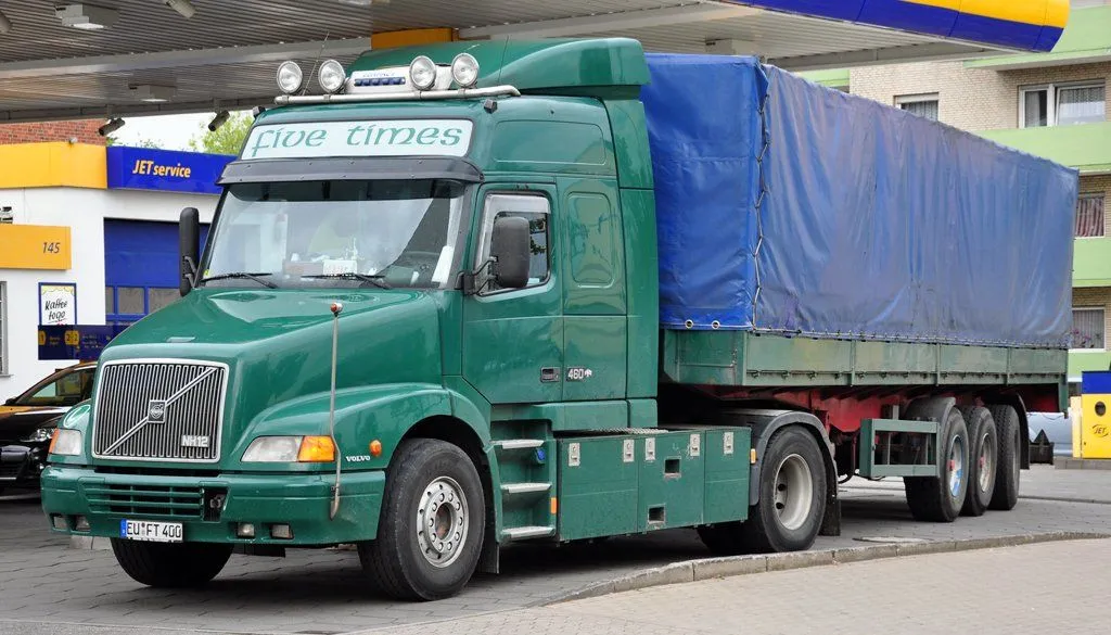 Volvo NH-460