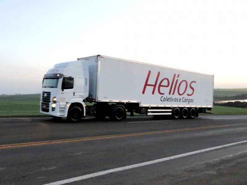Hélio Transportes estar com vagas para caminhoneiro