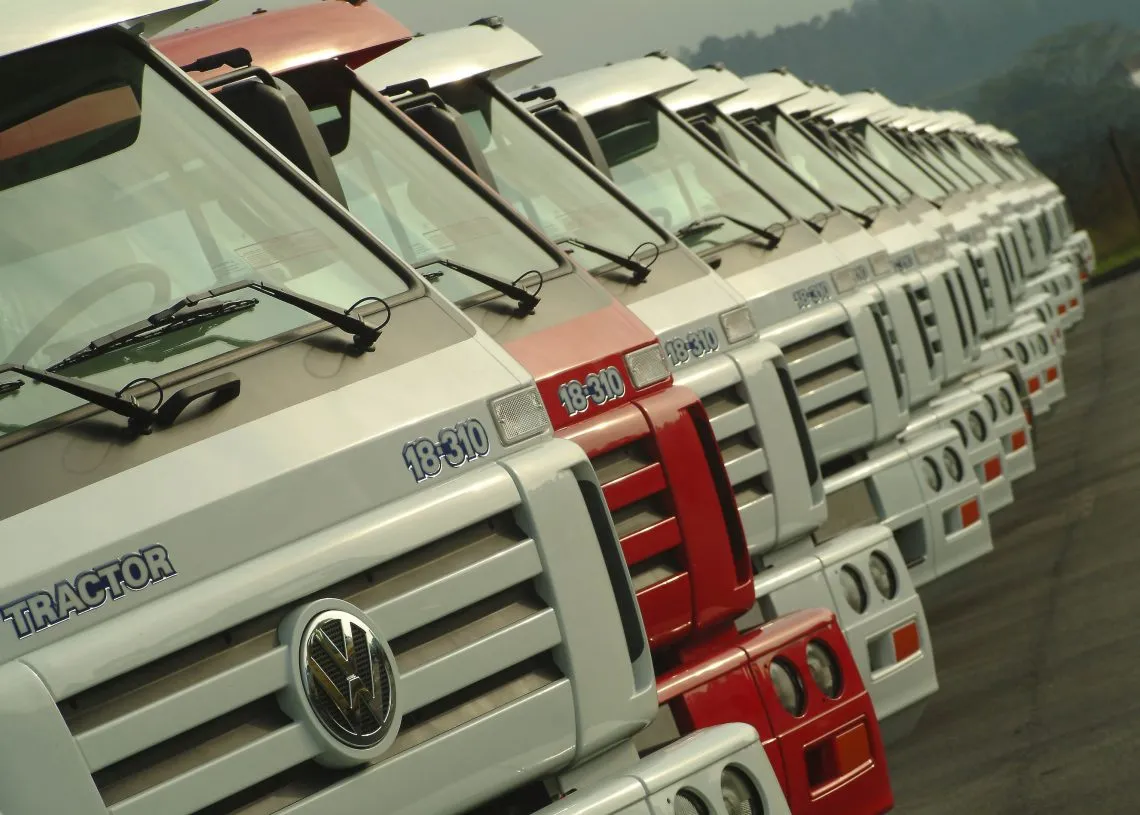 O melhor caminhão da Volkswagen Titan 18-310
