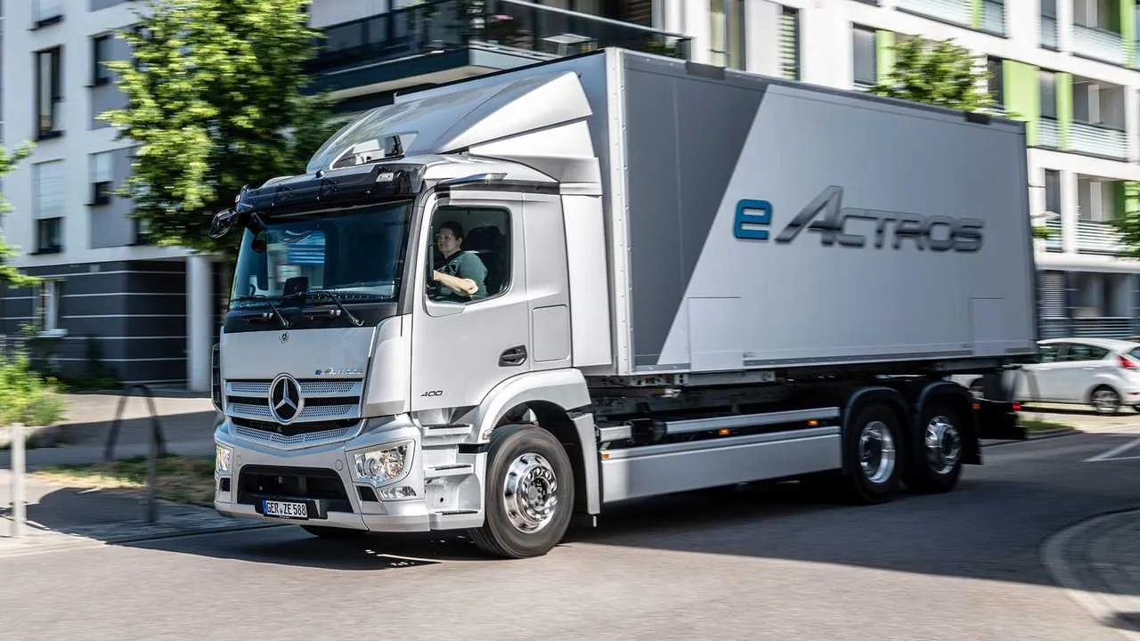 Caminhão eActros chega nas estradas Brasileiras em 2022