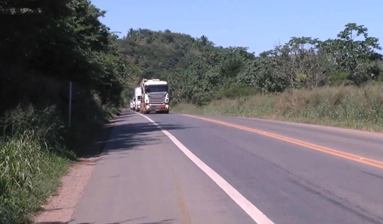 Caminhoneiro volta para de viagem e descobre que sua casa foi arrombado