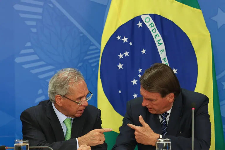 Qual foi a cartada oficial do governo para reduzir a gasolina