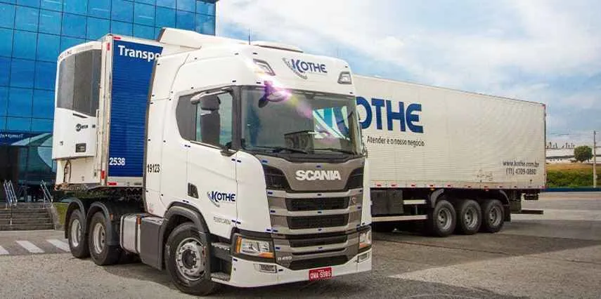 Transportadora Kothe anunciou vagas para caminhoneiros