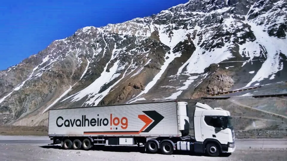 Cavalheiro Logística estar com vagas para caminhoneiro