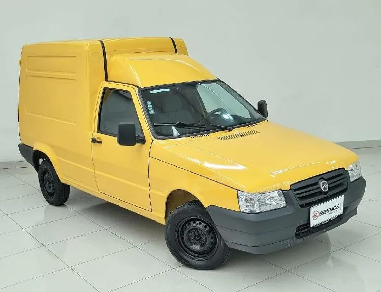 Saiba tudo sobre se vale a pena ou não trabalhar com carros como fiorino, doblô, kangoo ou montana