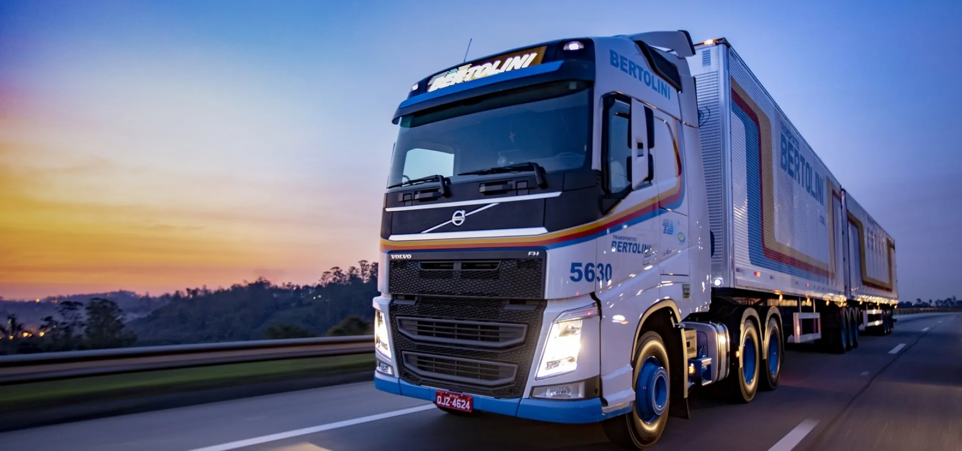 Transportadora Bertolini abre 6 vagas para motorista carreteiro