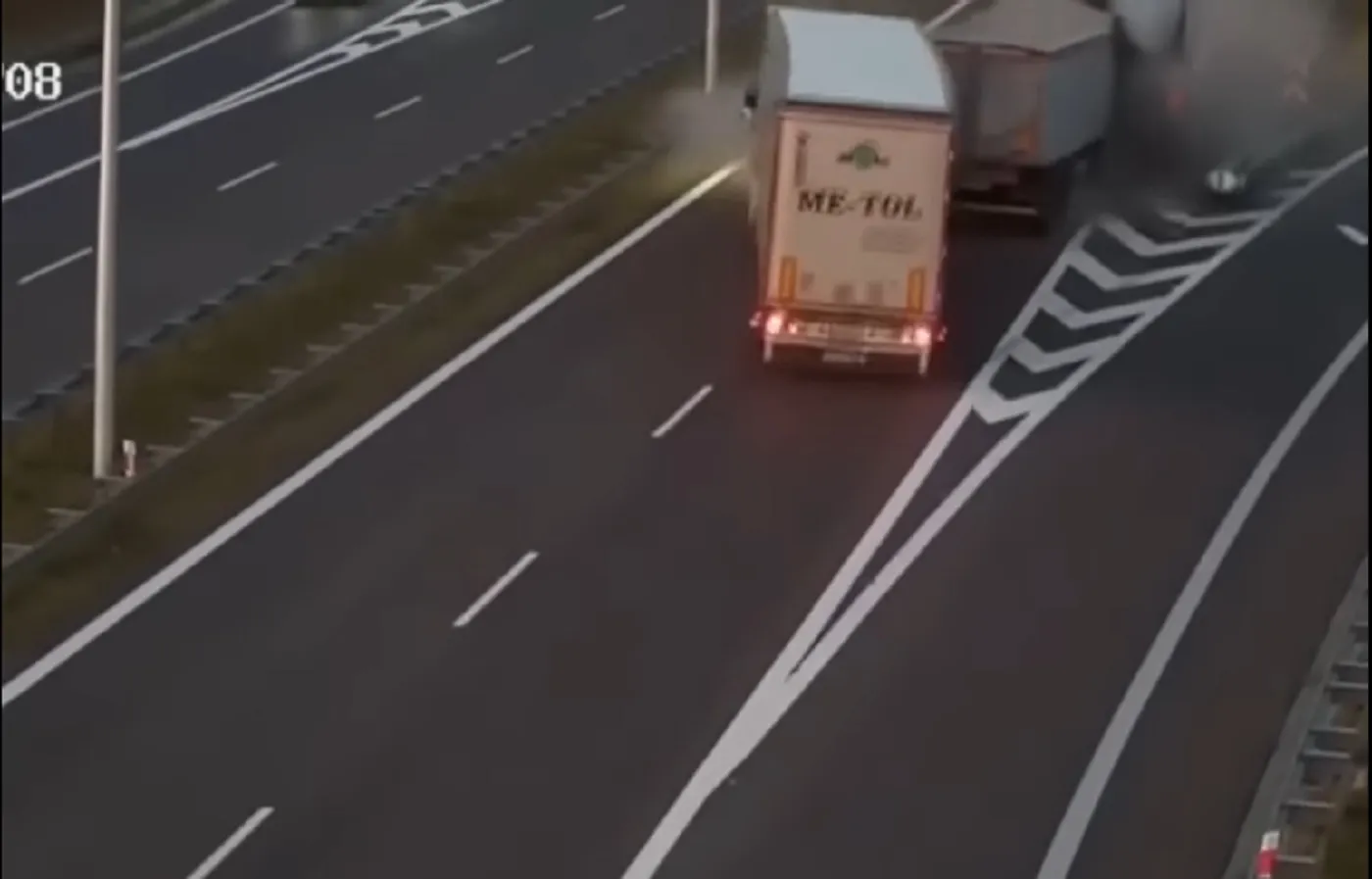 Porque Nao Devo Parar Inesperadamente Em Uma Rodovia