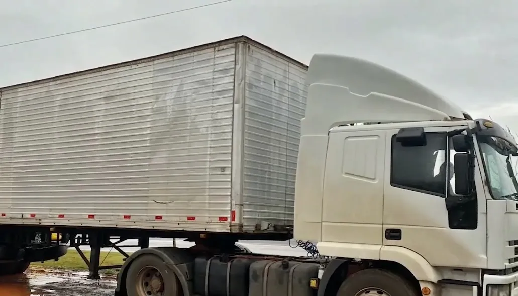 Caminhão com agrotóxicos roubados é apreendido pela PRF