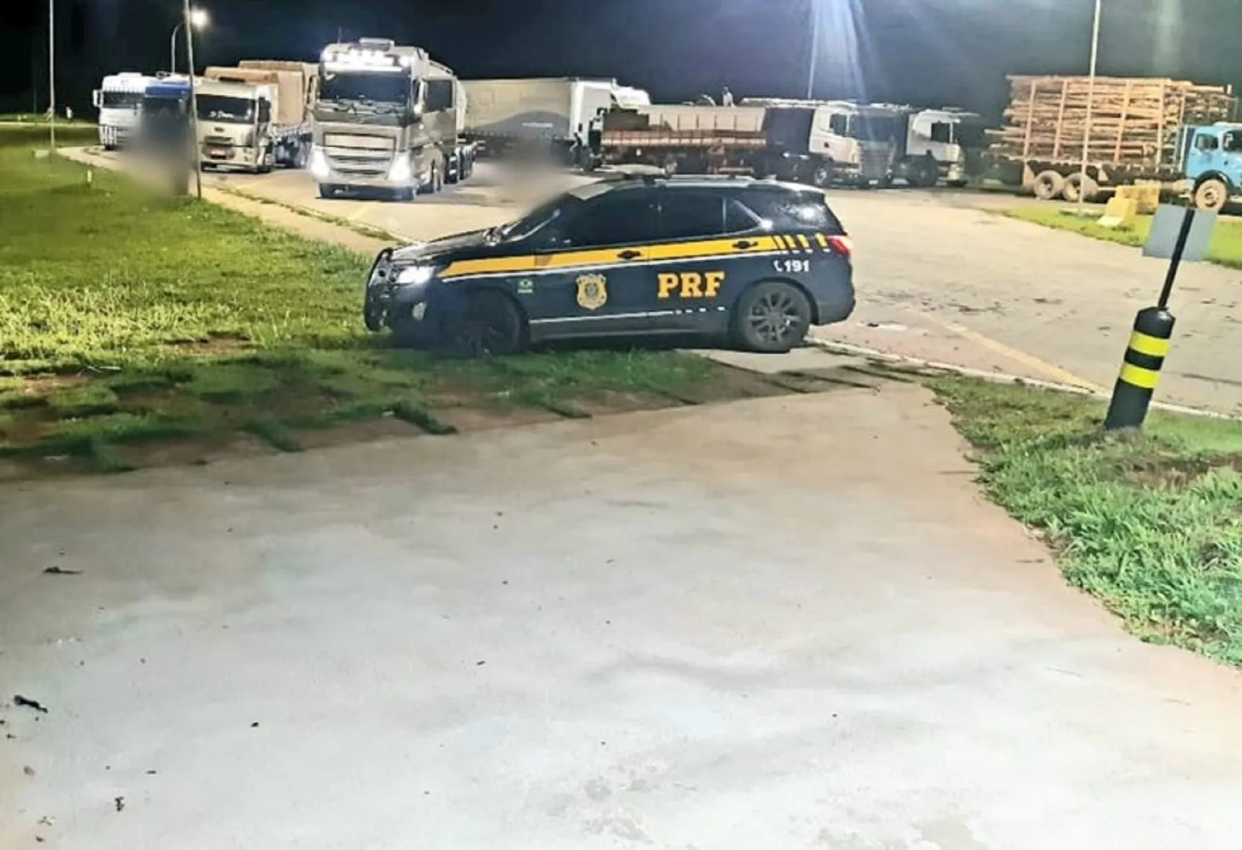 Em uma noite a PRF atua mais de 60 veículos e flagra 182 toneladas de excesso de peso