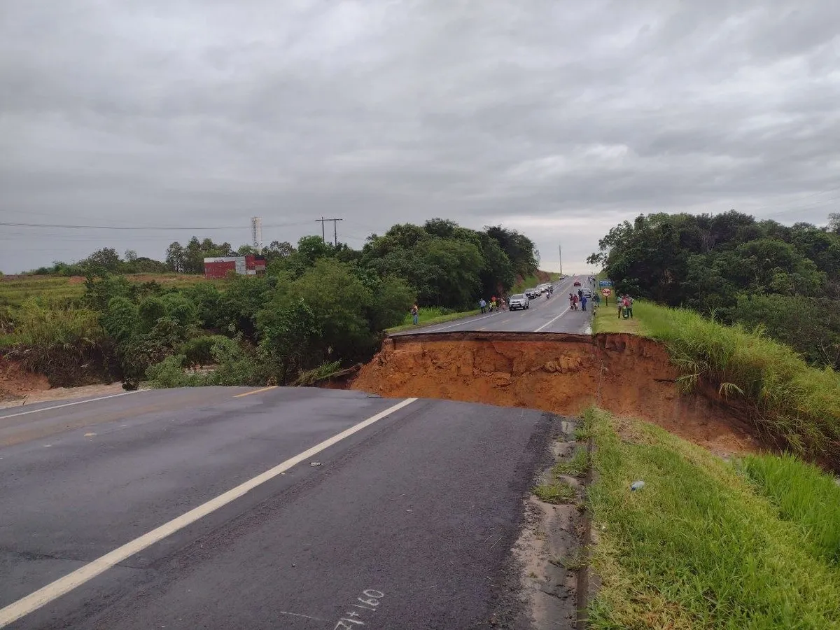 Trecho da BR 101