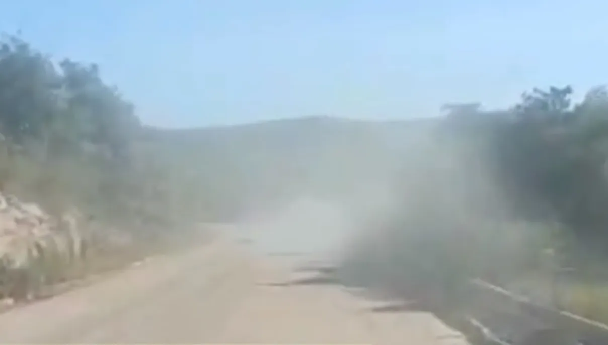As condições da BR – 116, no km 529, está calamitosa