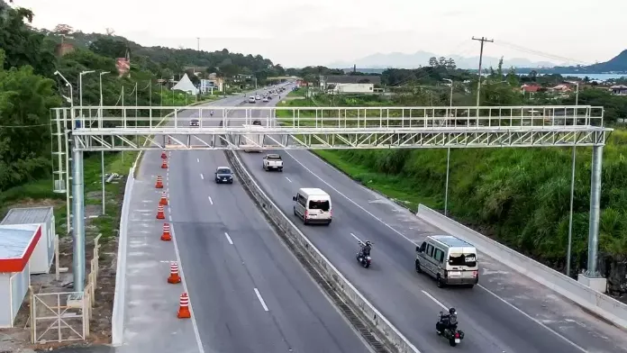 Começa a cobrança de pedágio nas praças de Free Flow da BR -101, entre Rio e SP