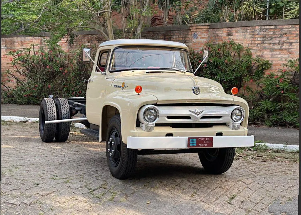 Ford F 600 