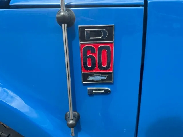 D-60 placa preta em excelente estado de conservação