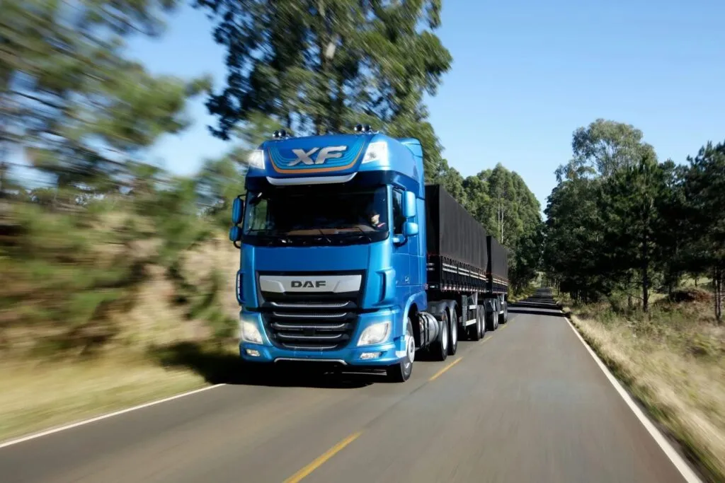 DAF XF 530 FTT Super Space Cab 1