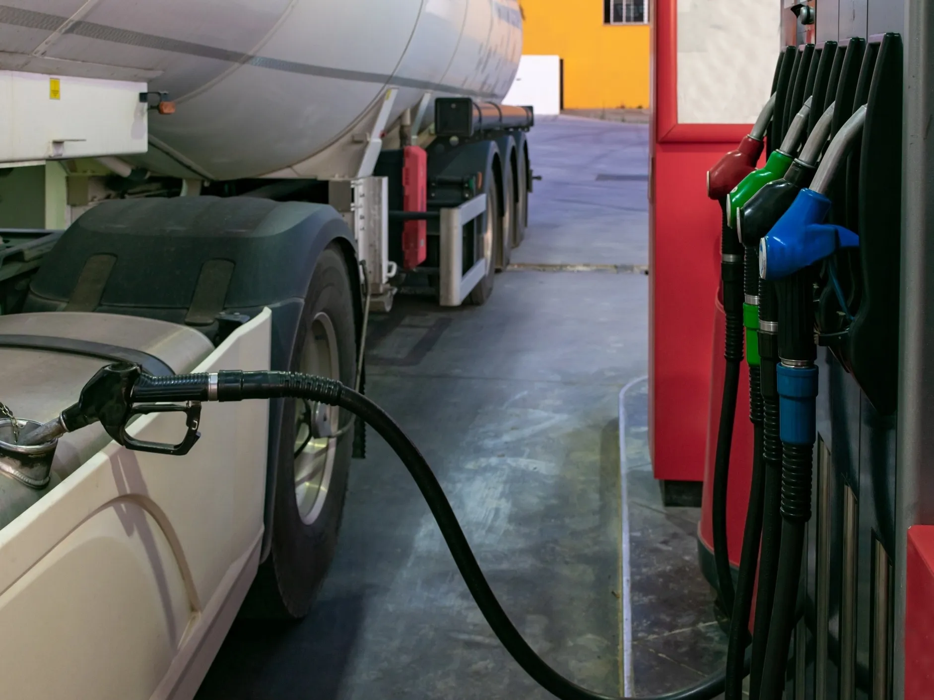 Queda no consumo mundial de diesel preocupa economia global