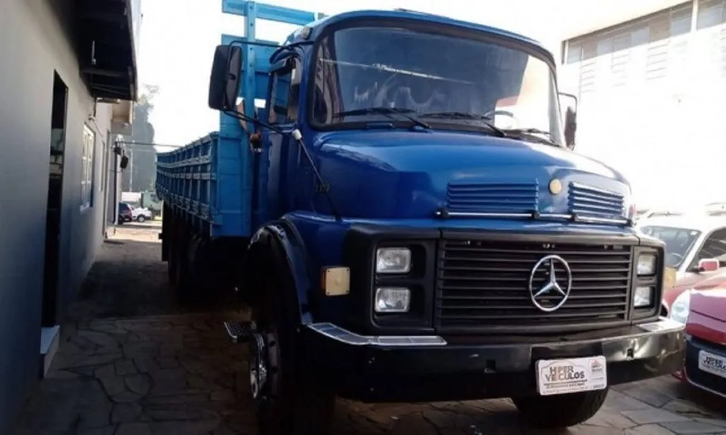 Mercedes-Benz L1313