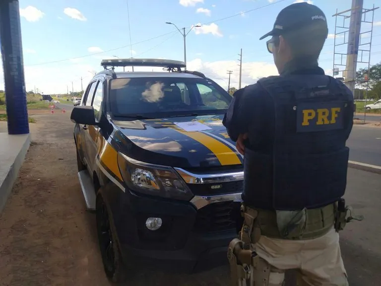 Caminhoneiro é flagrado com rebite no estado do Piauí