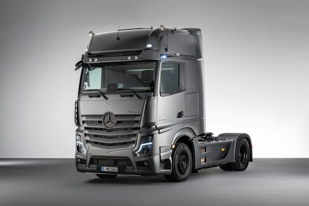 Mercedes Actros 2648