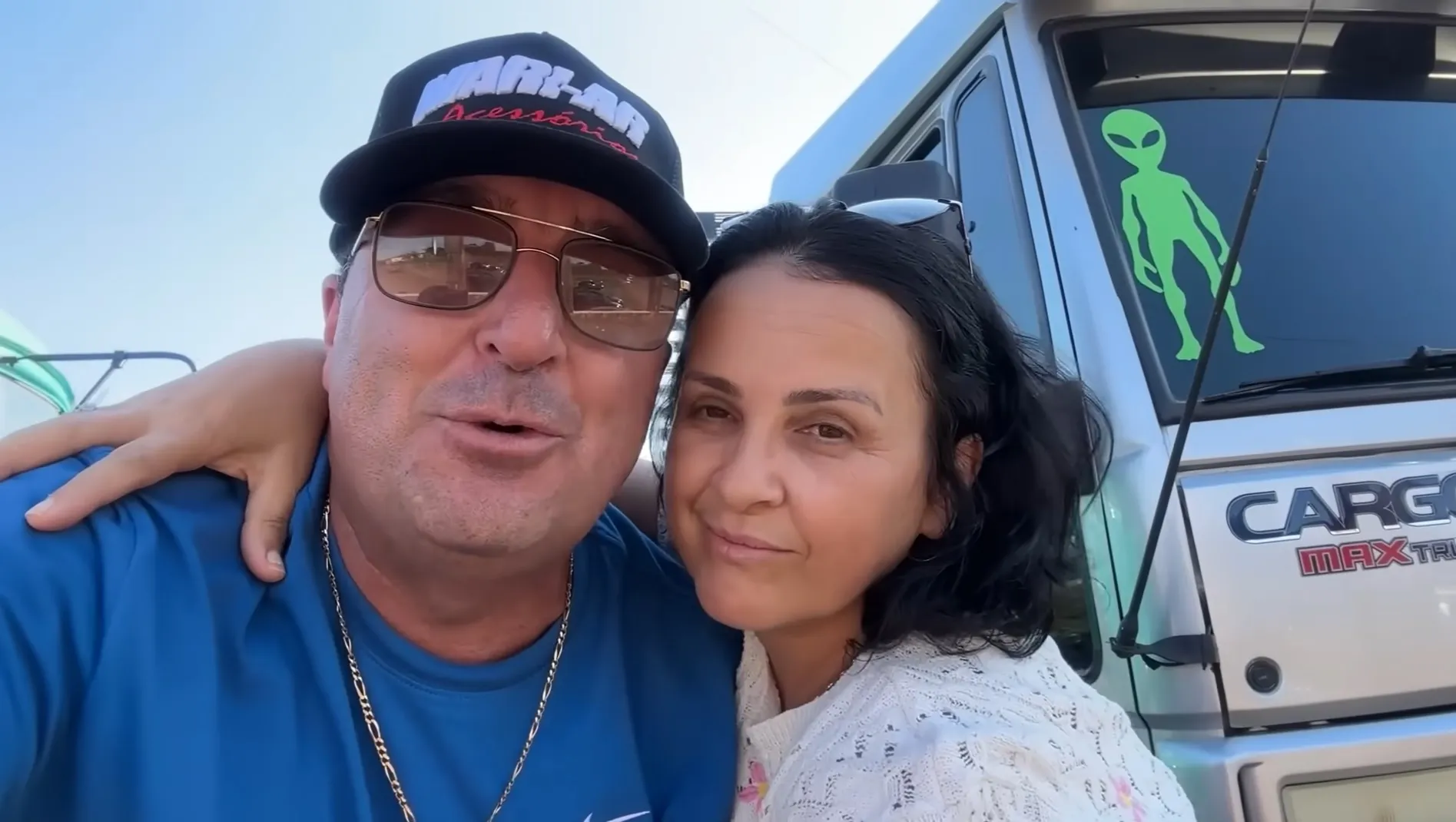 Caminhoneiro e influenciador Paulo Landim compra seu primeiro caminhão no Brasil