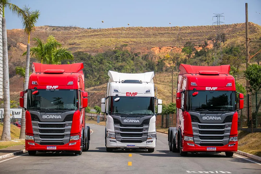 EMF Transportes abre vagas para motorista carreteiro
