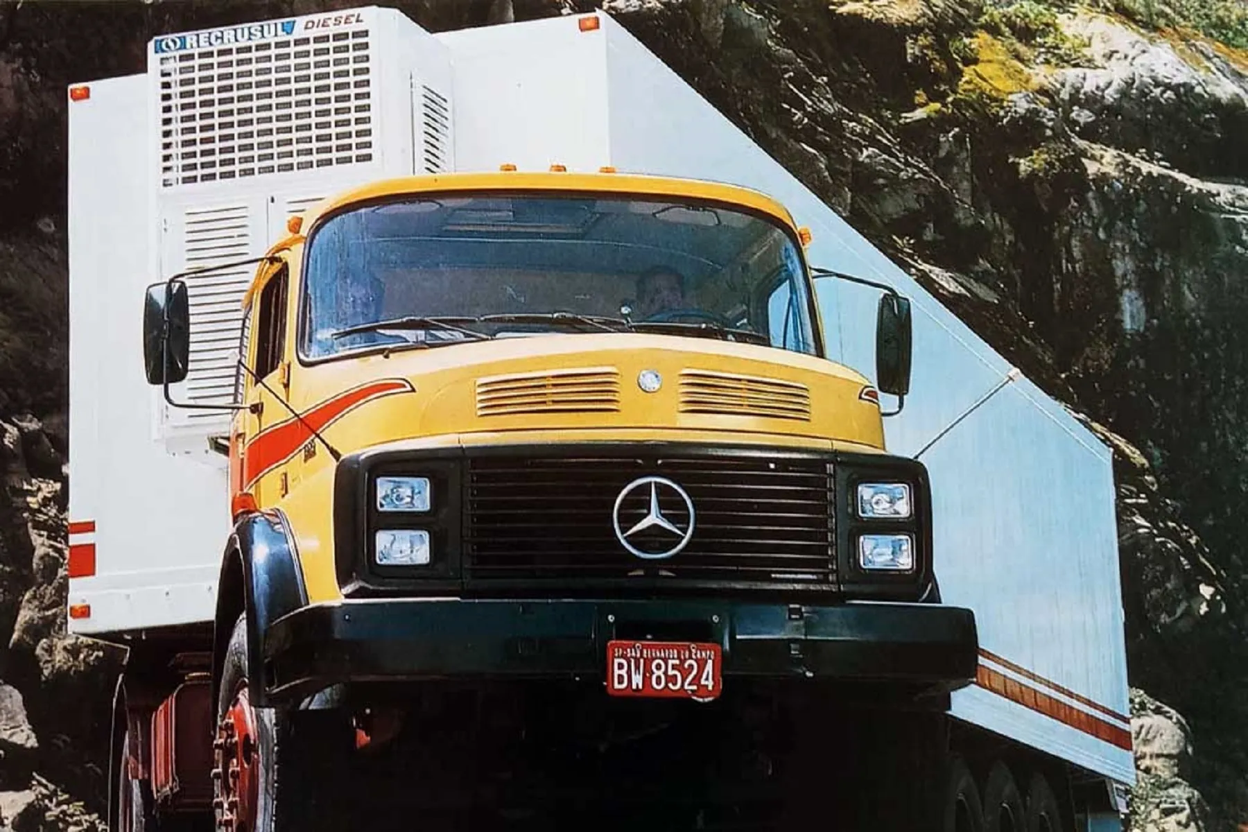 Mercedes AGL