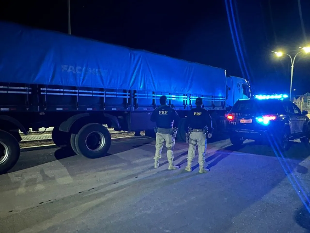 PRF Apreende Semirreboque que Circulava com Dados de Carretinha