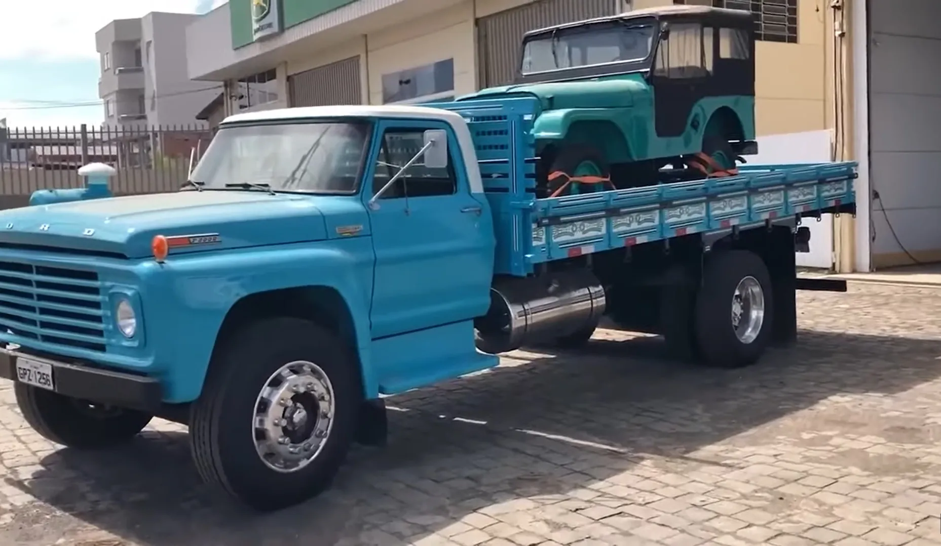 O Fracasso do F 8500 da Ford