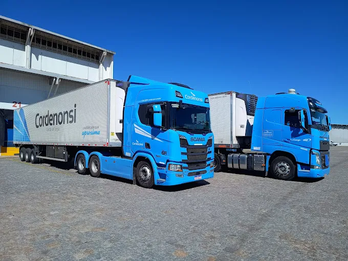 Transportadora Cordenonsi abre vagas para motorista carreteiro