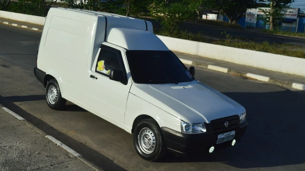 Vale a pena comprar um fiorino para trabalhar com fretes?