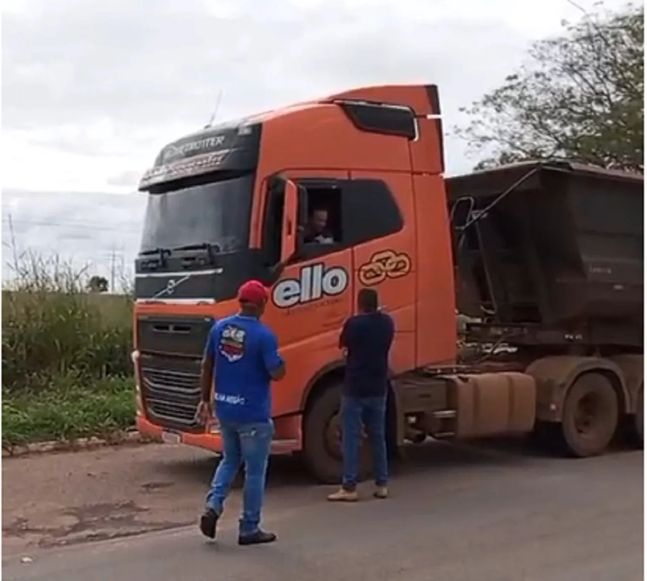 Greve: Caminhoneiros anunciam paralisação