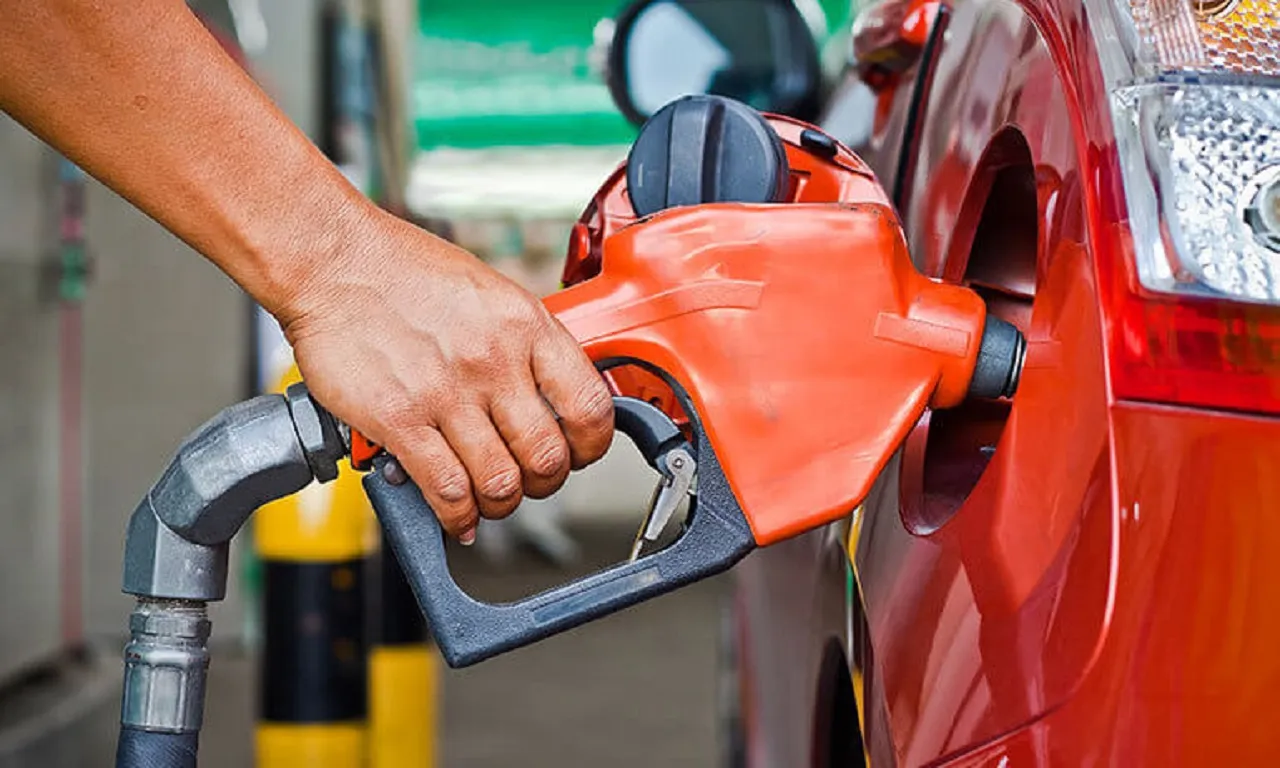 Sindipetróleo alerta: redução no preço dos combustíveis pode sair caro para o consumidor