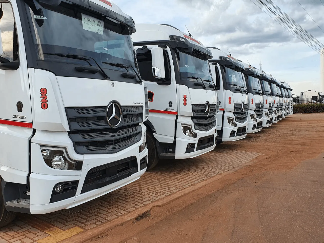 Transportadora RDM abre vaga para motorista carreteiro