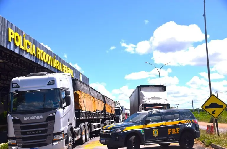 Transportadora é condenada a devolver R$ 523 mil por descumprir contrato de entrega