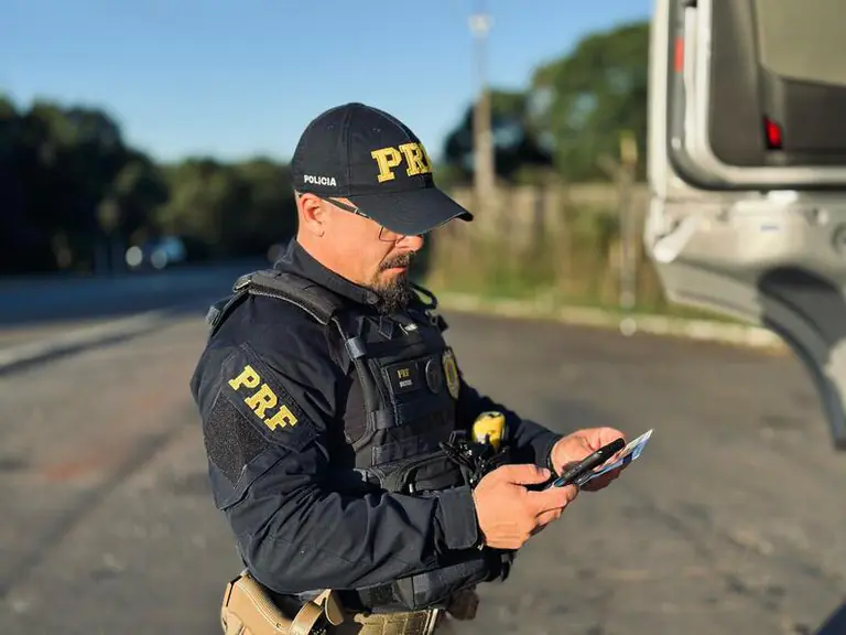 PRF anuncia 40 novas operações mensais no Piauí para enfrentar a violência no trânsito