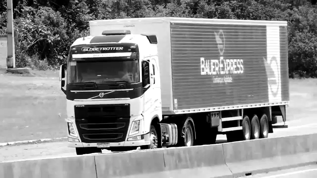 Transportadora Bauer pede falência depois de tentativa de recuperação judicial