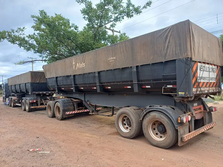 PRF flagra caminhão com mais de 20 irregularidades e defeito grave nos freios em Picos (PI)