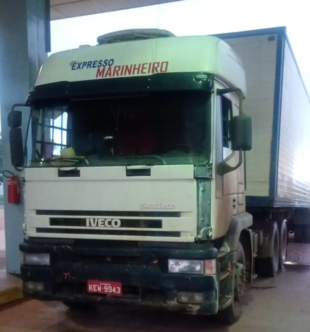 CAMINHAO IVECO