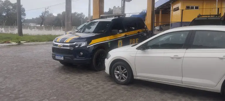 PRF recupera quatro veículos adulterados em menos de oito horas em rodovias de Pernambuco