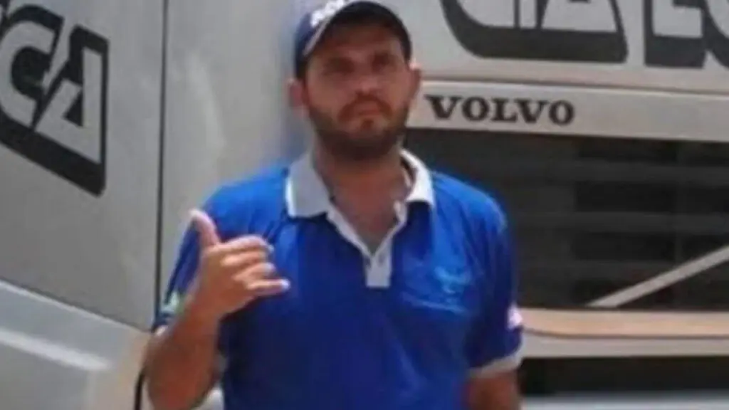 Caminhoneiro morre em grave acidente na BR-242, em Luís Eduardo Magalhães