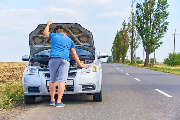 Gasolina E30 pode danificar veículos que não são flex, alertam especialistas
